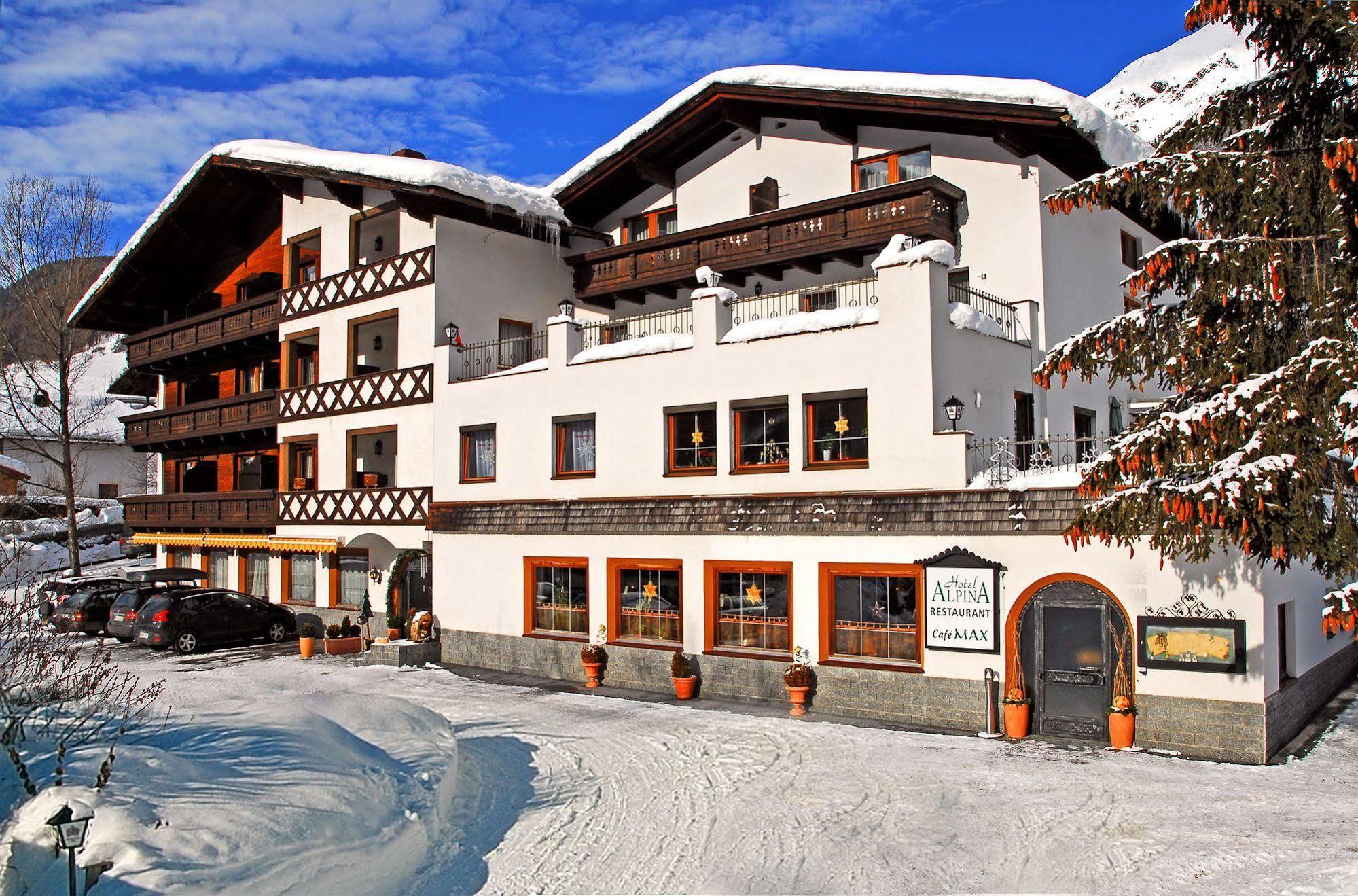 Hotel Alpina Superior Pettneu am Arlberg Exterior photo